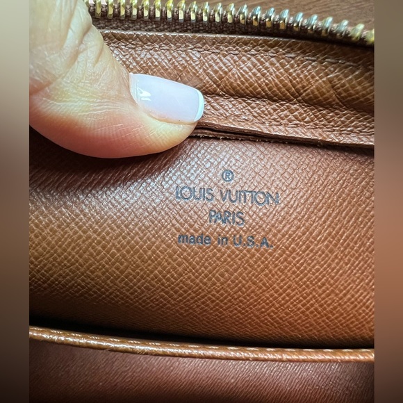 Louis Vuitton Monogram Orsay Clutch - Picture 11 of 16